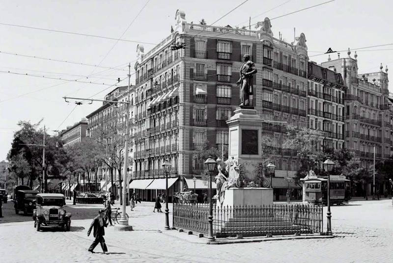 Bulevar de la calle de Carranza. Década de 1930
